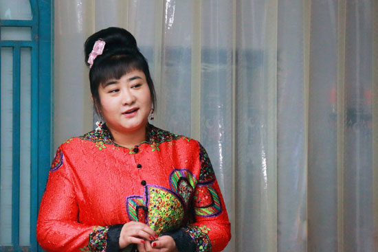 主持人香香在電視劇《嘿，真不是鬧著玩的》飾演大白鵝