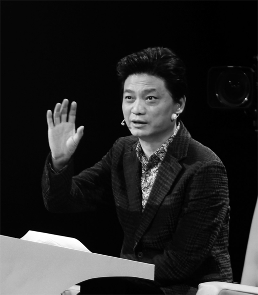 “希望女兒最好永遠(yuǎn)不要交男朋友，最好把父親當(dāng)男朋友?！贝抻涝φf(shuō)。