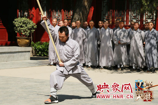 吳樾挑戰(zhàn)少林棍 吳樾挑戰(zhàn)少林棍