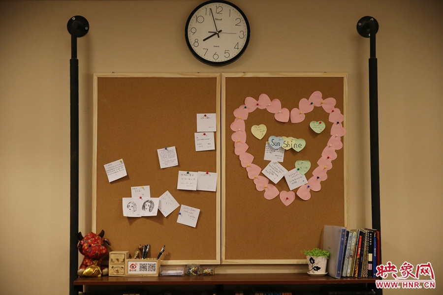 書店內(nèi)的留言板。